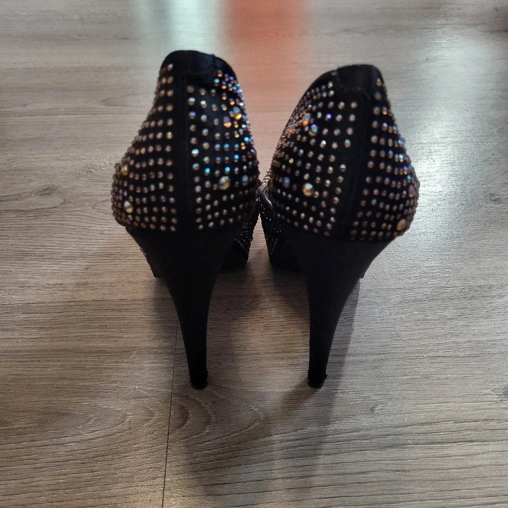 Bakers‎ Y2K Showstopper Black Rhinestone Platform Peep Toe Stiletto Pumps size 8